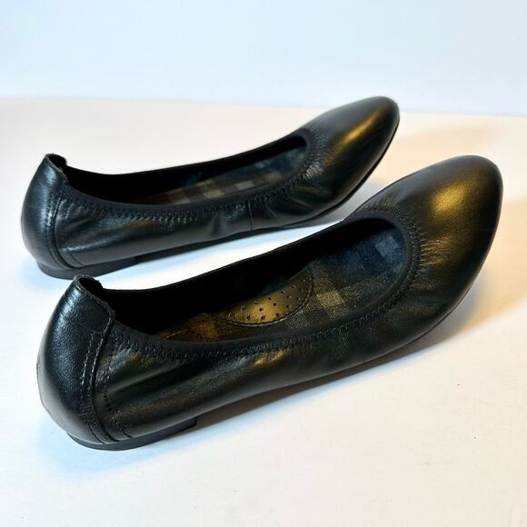 Born Julianna  Ballet Flats Leather Black - Picture 1 of 7